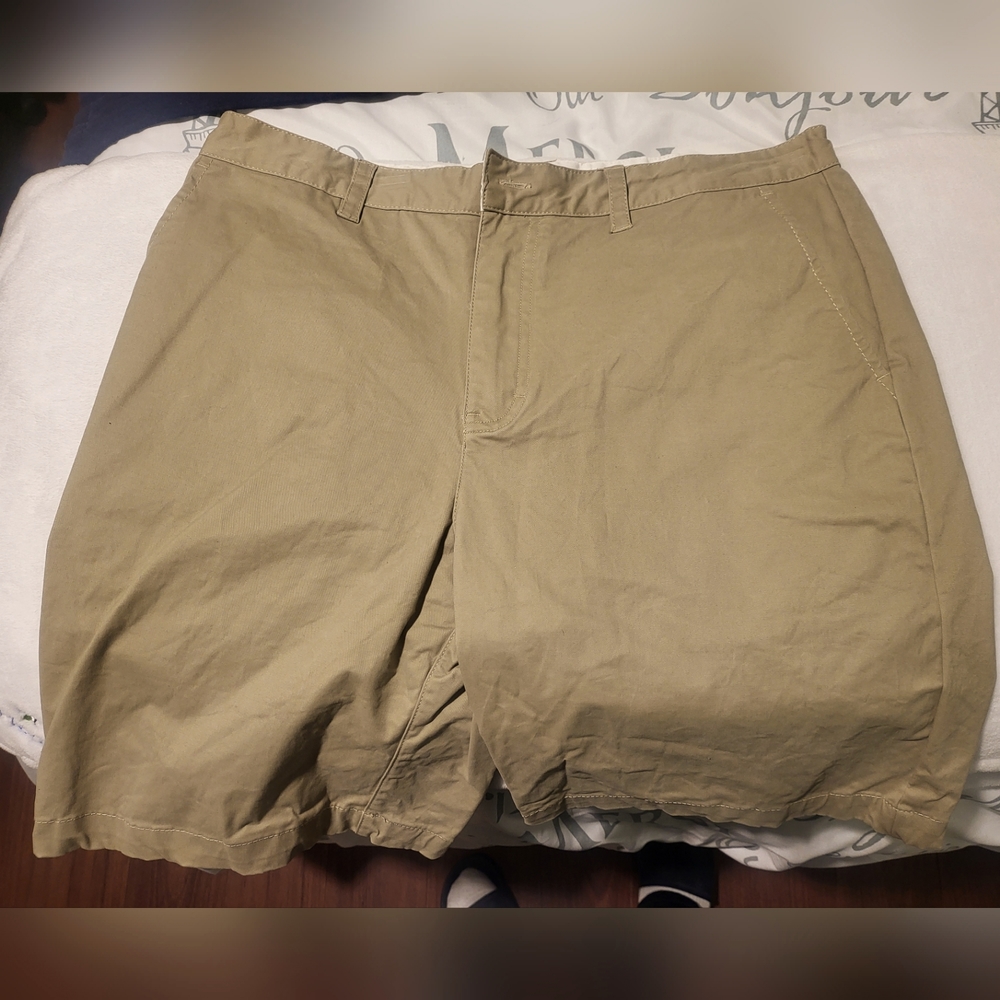 Beige Men Shorts size 34 five four